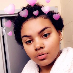 Meet your Posher, Alycia